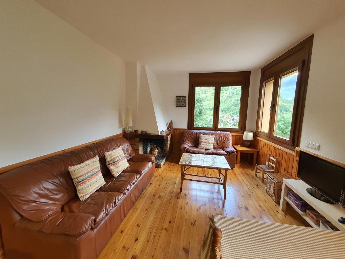 Gausac I Viella Extérieur photo